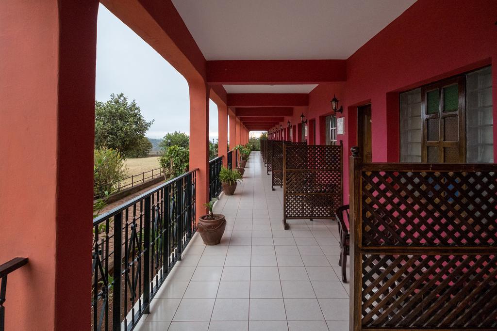 Highview Hotel Karatu Extérieur photo